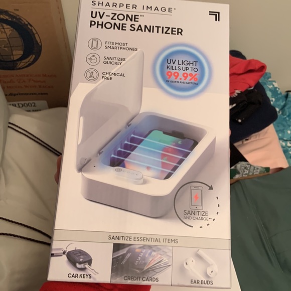 Sharper image uv-zone phone sanitizer - Picture 2 of 3